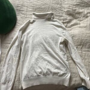 H&M White Turtleneck